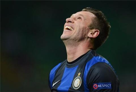  国际米兰旧将反戈一击助恩波利爆冷取胜  