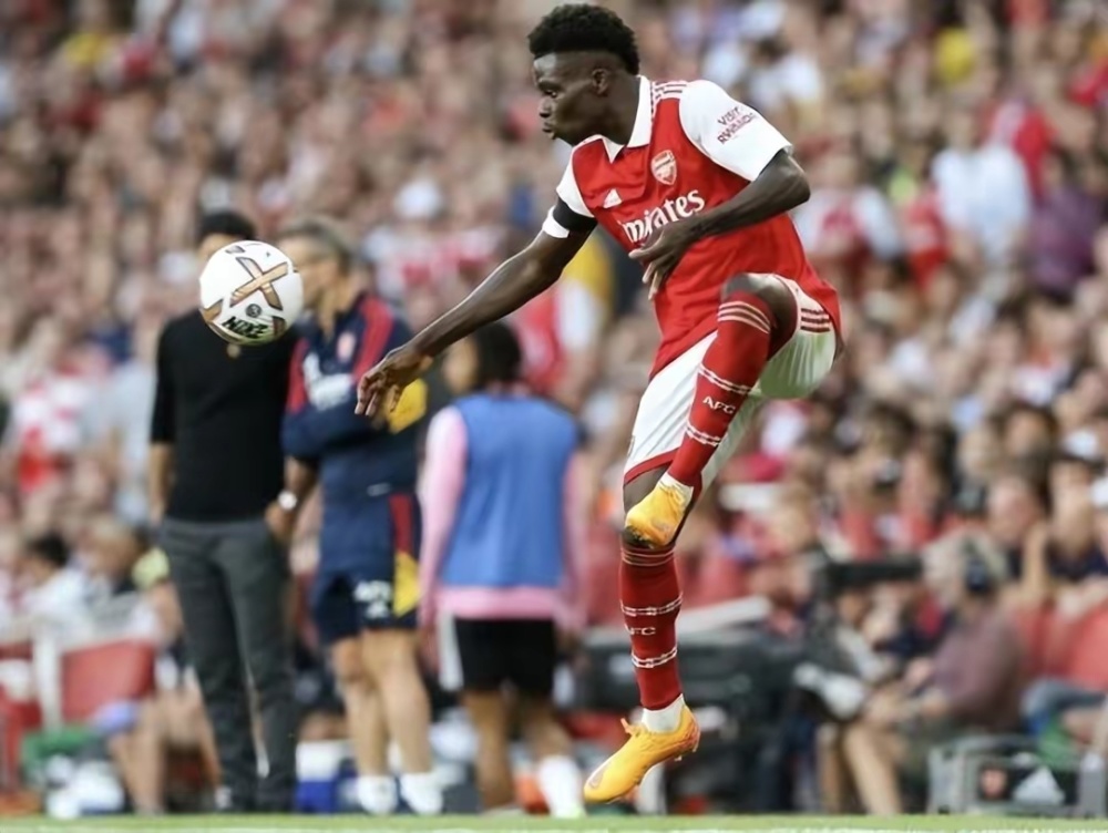  福登替补造两球，曼城逆转战胜阿斯顿维拉